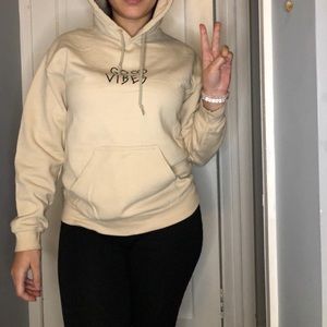 GOOD VIBES Hoodie